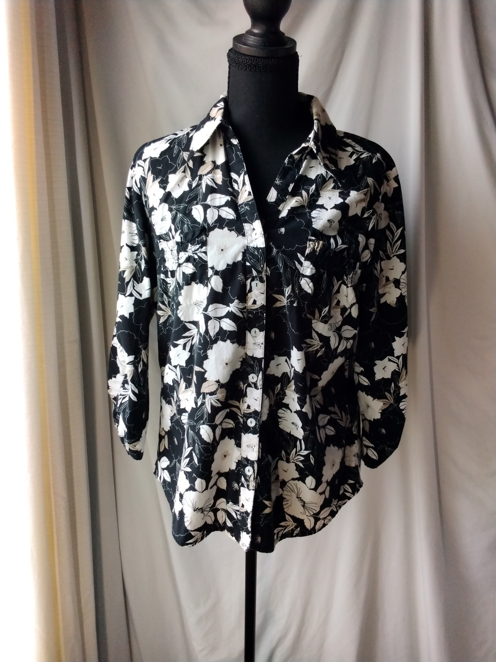 Erika Black and White Floral Button-Down Shirt